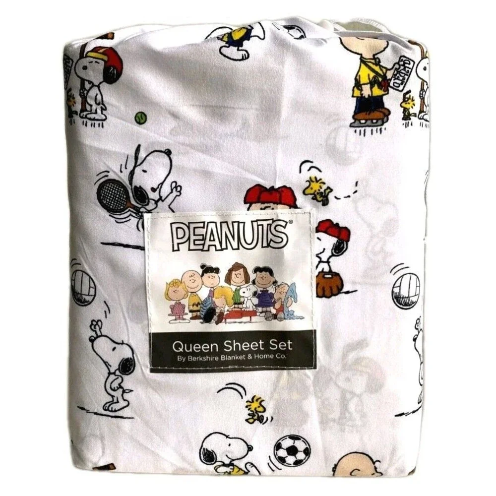 Peanuts Snoopy Queen Sheet Set Charlie Brown Sports Baseball Tennis Hockey NEW